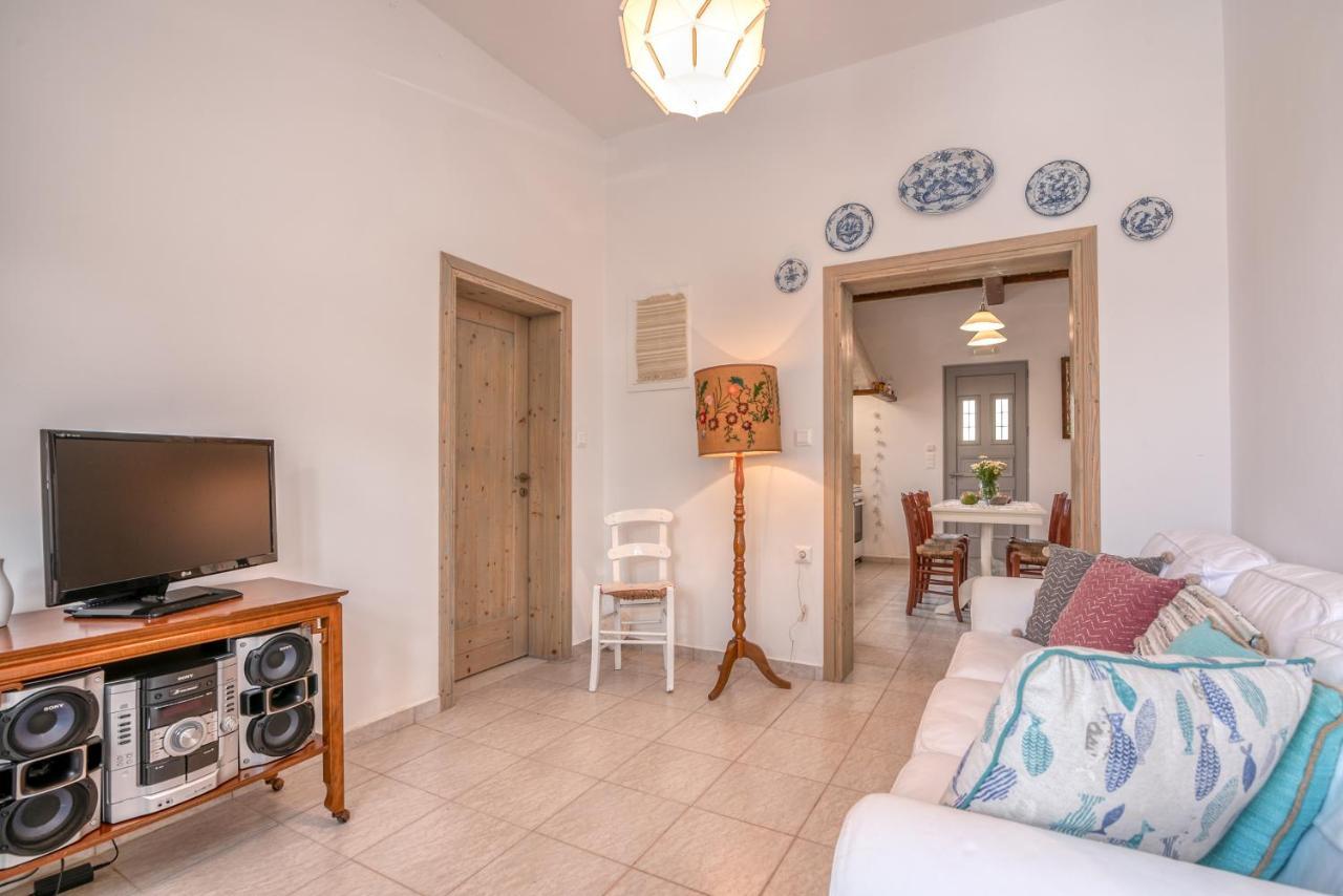 Lahardi - Seaside House Villa กิสเซมอส ภายนอก รูปภาพ