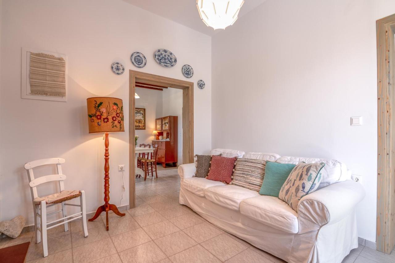 Lahardi - Seaside House Villa กิสเซมอส ภายนอก รูปภาพ